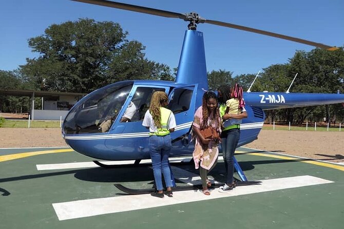 13-15 minutes Private Short Helicopter Flight - What happens during the 15-minute flight