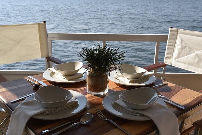 2-Hour Zambezi River Cruise Tour with Lunch and Pick Up - Is $76.94 a fair price?