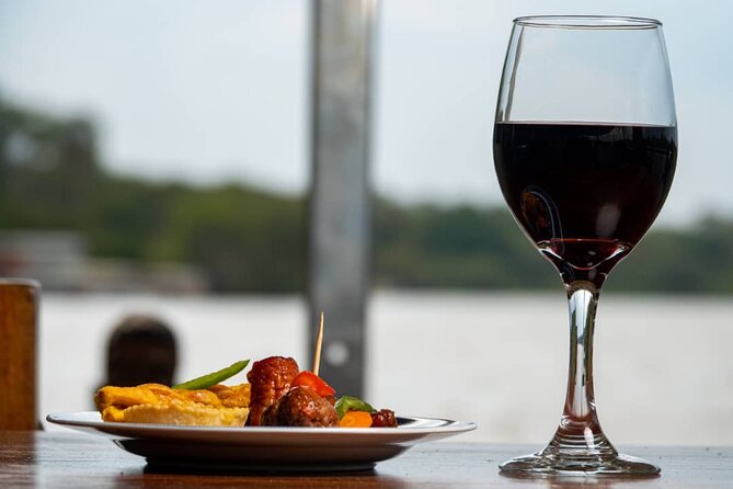 4 Days Victoria Falls Safari Tour & Chobe National Park game drive - Key points before you book