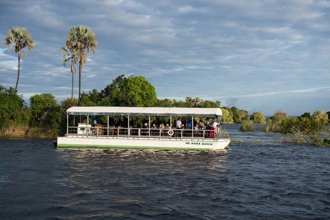 4 Days Victoria Falls Safari Tour & Chobe National Park game drive - Accommodation and meals: useful, but check the details