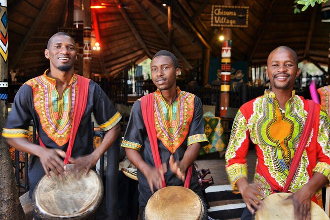 Boma Dinner, Dance and Drum Show in Victoria falls Town - Arriving in Victoria Falls for a night of culture