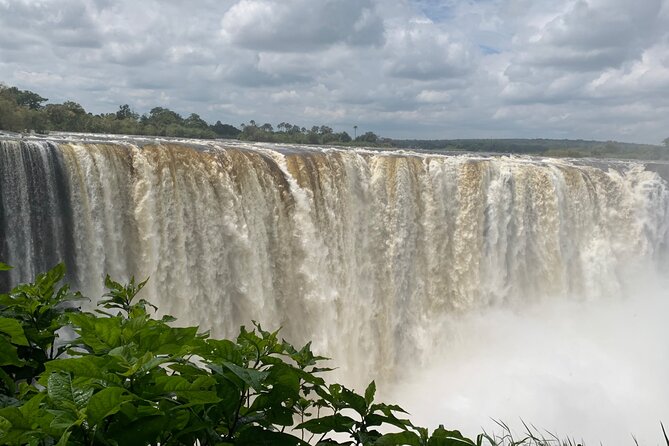 Bulawayo to Victoria Falls Transfers - What the Bulawayo to Victoria Falls drive is really like