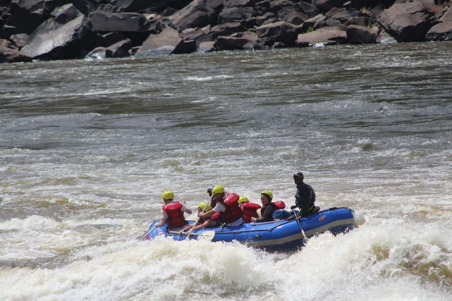 Full Day White Water Rafting Tour - Lunch, drinks, and the welcome break