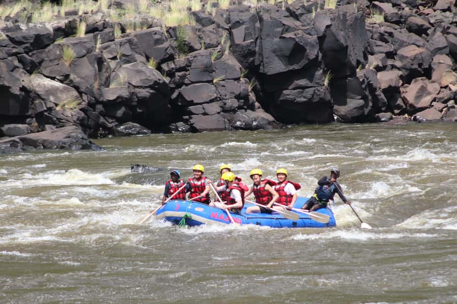 Full Day White Water Rafting Tour - Private rafting and group size