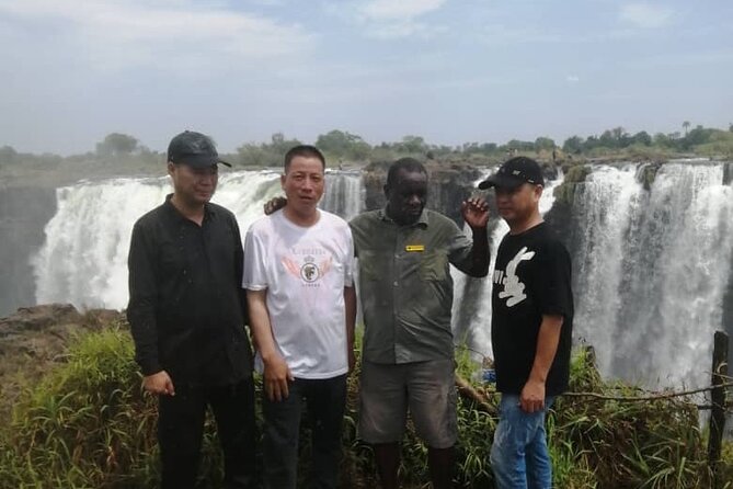 Guided Tour of the Falls (Zimbabwe side) - Seeing the waterfalls from several viewpoints