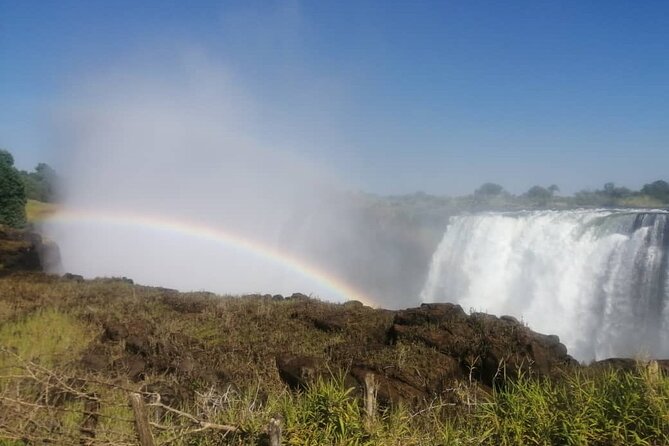 Guided Tour of the Falls (Zimbabwe side) - What makes Mr B a valuable guide