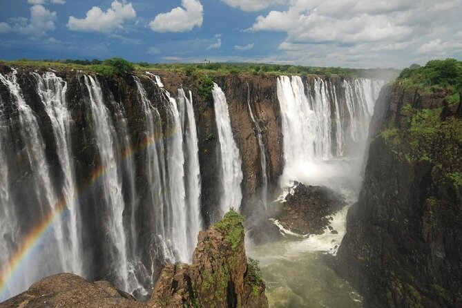 Guided Tour of Victoria Falls with Pickup - What the $30 price really covers