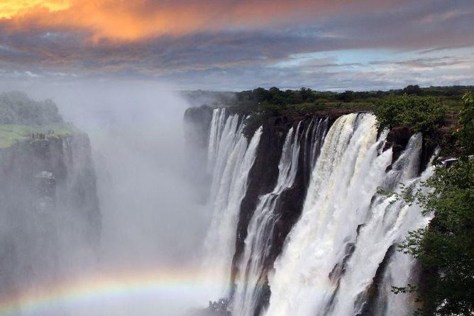 Half Day Livingstone City, Museum and Victoria Falls Tour - Why this half-day crossing is worth considering