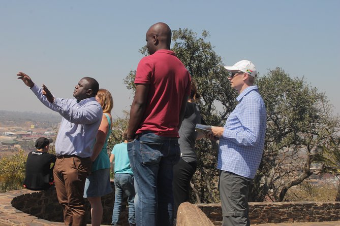 Harare City Tour & Zimbabwe Highlights - Domboshawa Hill, cave paintings, and a final walk