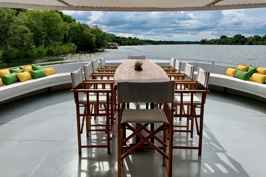 Luxury Sunset Dinner Cruise with 4-Course Meal - Sunset, wind, and the early schedule