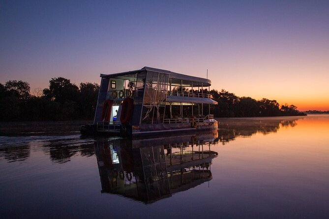 Luxury Sunset River Cruise on the Zambezi - What you can expect on the boat