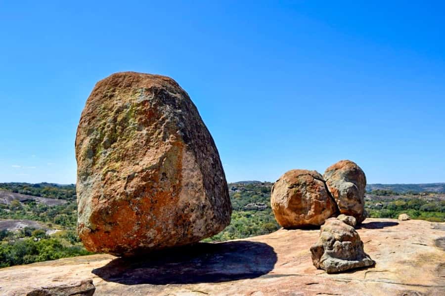 Matobo Hills Day Trip with Rhino Tracking - What the guide adds to the experience