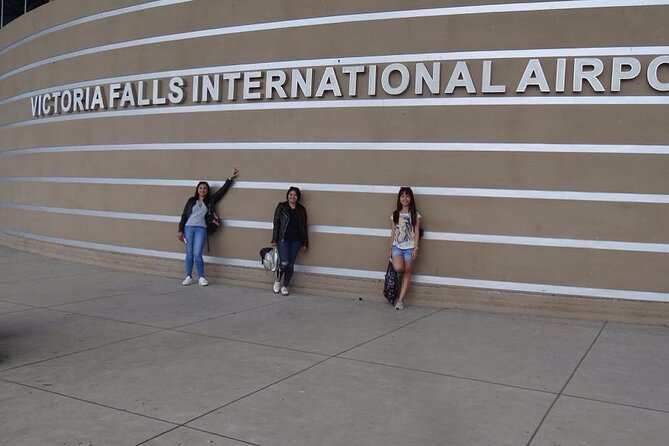 Private Airport Taxi Victoria Falls - Should You Book It?