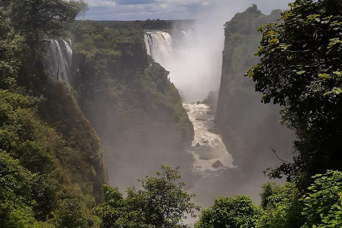 Private Guided Tour of the Falls with Pickup - Timing, weather, and what to bring
