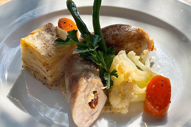 Private Lunch Cruise on the Zambezi River - The Crew and the Feel of a Private Occasion