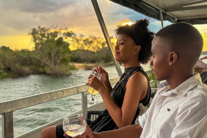 Shearwater River Song Luxury River Cruise - Wildlife watching from a comfortable boat
