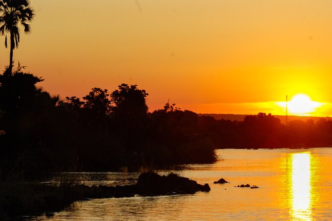 Shearwater River Song Luxury River Cruise - Service, guide style, and group atmosphere