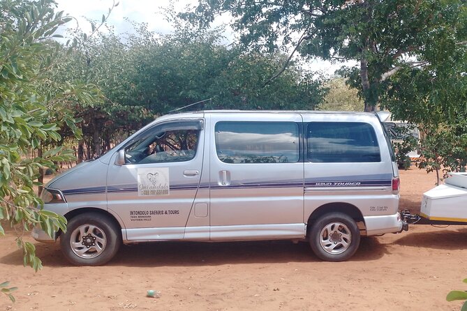 VFA Victoria Falls Airport One Way Transfers - The 25-minute drive into Victoria Falls