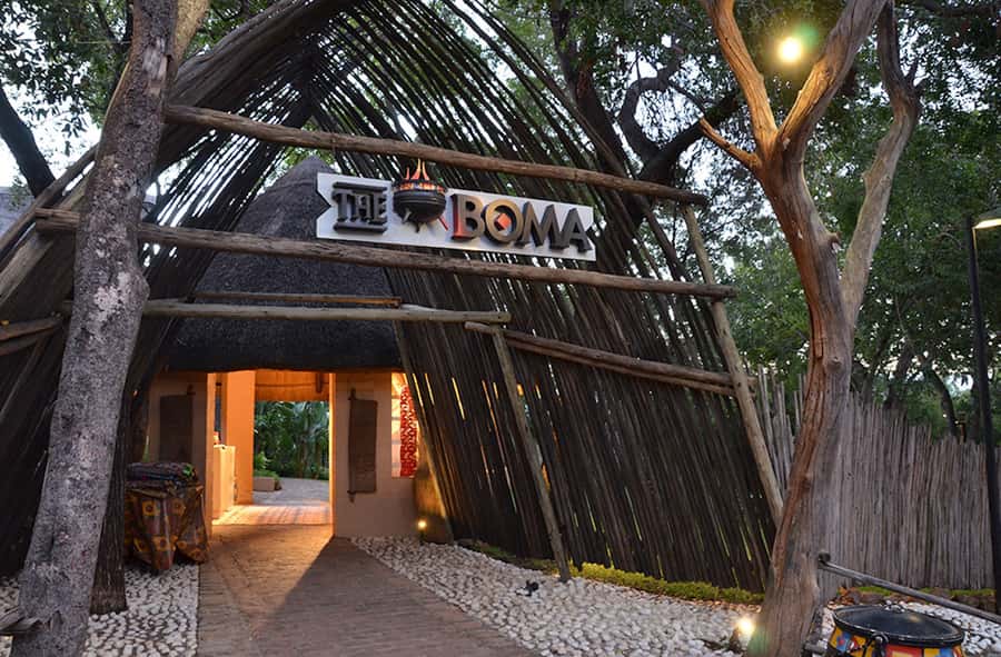 Victoria Falls: Boma Dinner and Drum Show - Key things to know before you book