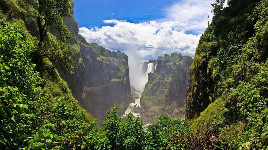 Victoria Falls: Cultural Tour with High Tea - Lookout Café and the Zambezi River rapids