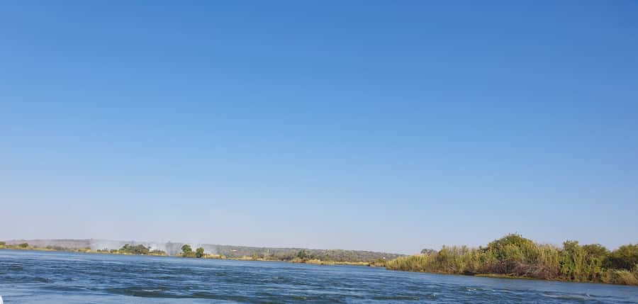 Victoria Falls Day Tour from Kasane/Chobe NP with Lunch - Key details before you book