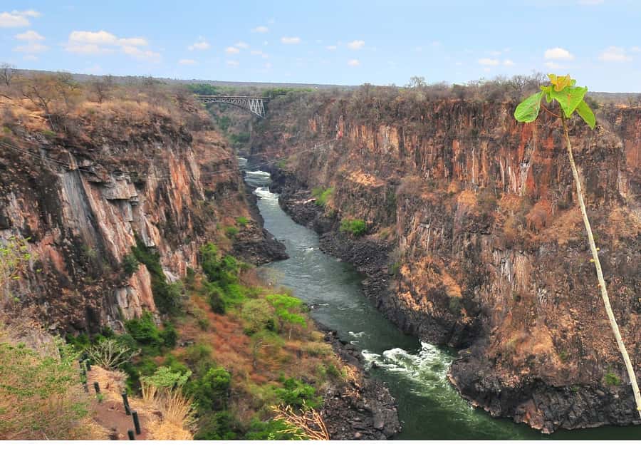 Victoria Falls Gorge Hike & Farm to Table Village Lunch - Key points to know before you book