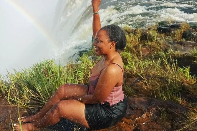 Victoria Falls Guided Tour (All Inclusive) - Why the private format matters