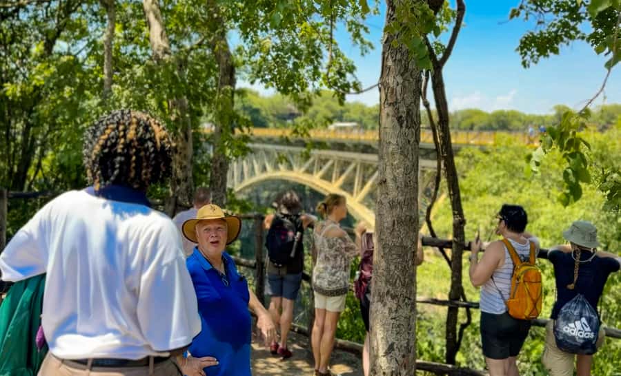 Victoria Falls: Guided Tour of the Victoria Falls - How the 2.5-hour schedule feels