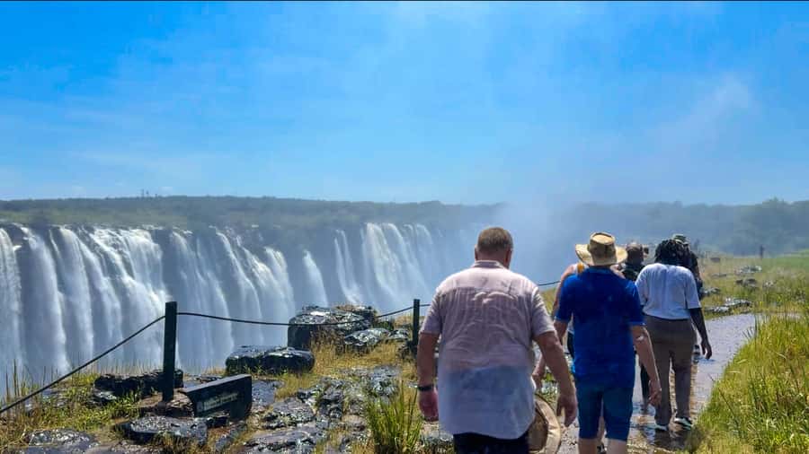 Victoria Falls: Guided Tour of the Victoria Falls - What the $32 price really means