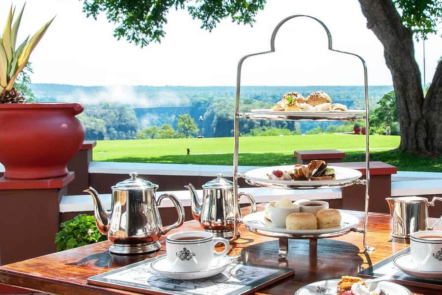 Victoria Falls Guided Tour with High Tea - Three hours around the falls