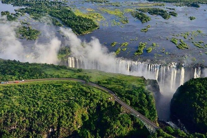 Victoria Falls Historical Bridge Tour ! - Timing, weather, and group planning