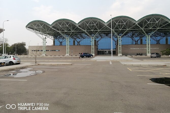 Victoria Falls International Airport Transfers - Booking details that can save you trouble
