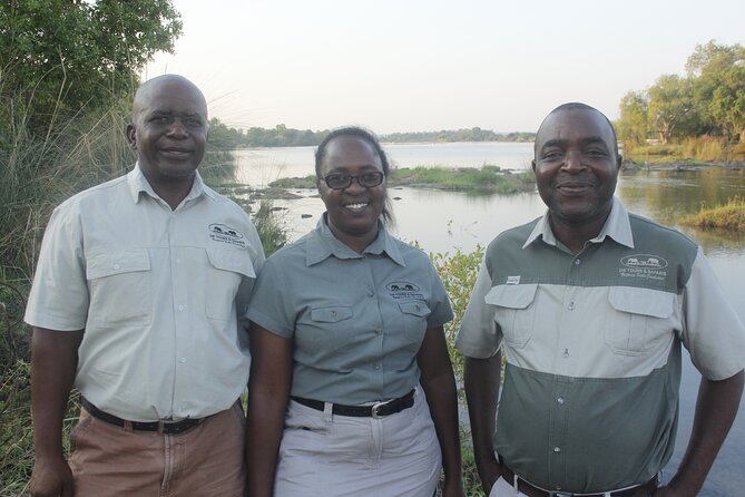 Victoria Falls PRIVATE Airport Transfers - A private ride that works well for families
