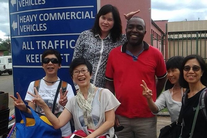 Victoria Falls PRIVATE Airport Transfers - Zimbabwe and Zambia border crossings cost more