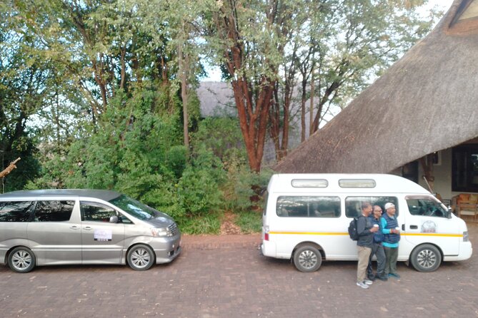 Victoria Falls Private Airport Transfers - VFA - The 25-minute road into Victoria Falls