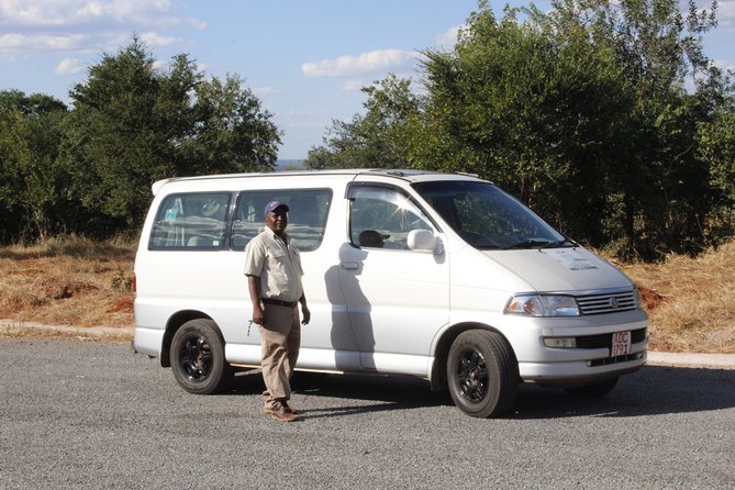 Victoria Falls PRIVATE Airport Transfers - The 21-kilometer ride to your hotel