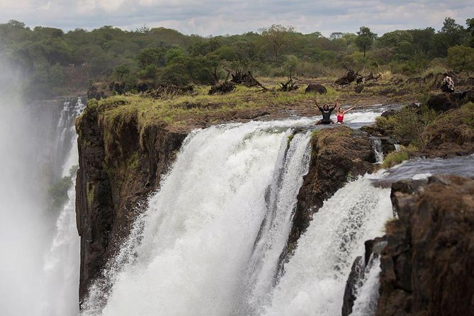 Victoria Falls Private Guided Tour - Timing, tickets, and cancellation details