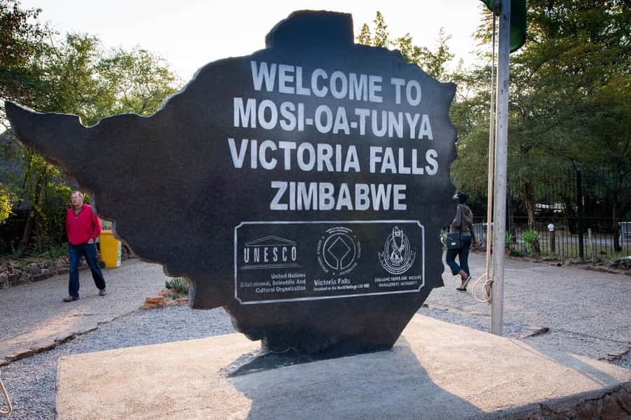 Victoria Falls: Private Guided Tour of the Falls - Key points to know before you go