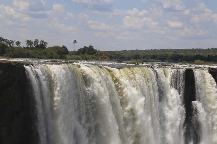 Victoria Falls Private Tour with Lunch & Helicopter Flight - Practical details that affect your day