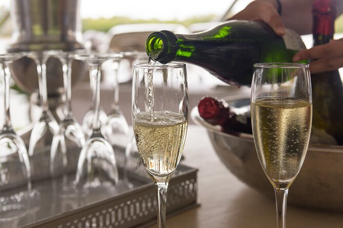 Victoria Falls Sunset Cruise - Snacks, drinks, and the value of $72