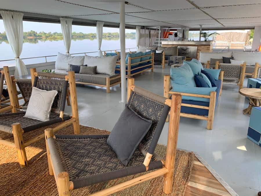 Victoria Falls: Sunset Cruise and Dinner at The Eatery - Who will enjoy this evening most?