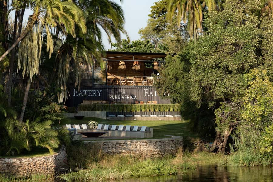 Victoria Falls: The Eatery Lunch Experience - The view is stronger than the food guarantee