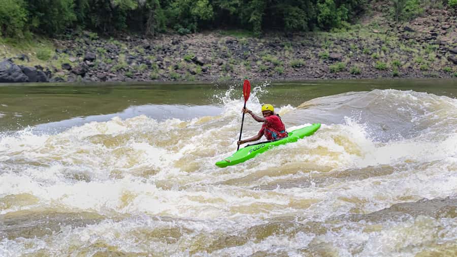 Victoria Falls: Whitewater Rafting Experience - Who should book this Zambezi adventure?