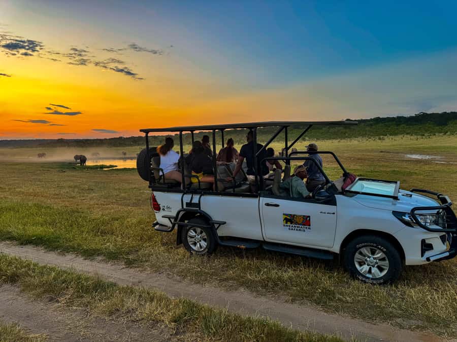 Victoria Falls: Zambezi National Park Game Drive - Breakfast beside the Zambezi