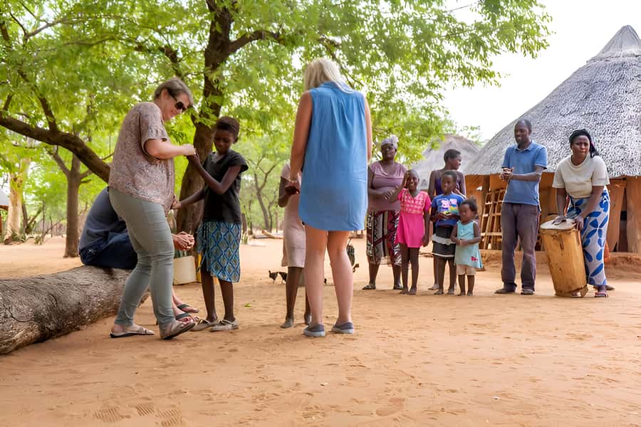 Victoria Falls Zimbabwe: Traditional Village Tour - Why leave Victoria Falls for a village visit?