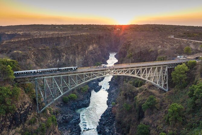 Walking Safari to the Falls, Bridge and beyond with Savannah - The biggest limitation: only part of Victoria Falls