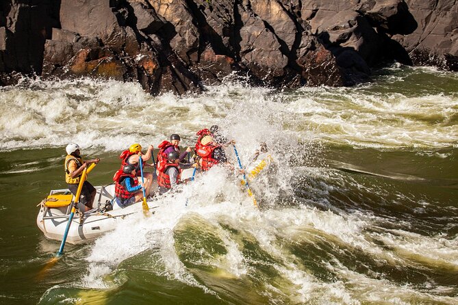 Whitewater Rafting on the Zambezi River from Victoria Falls - Practical tips for a smoother day