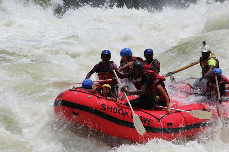 Zambezi River: Kid-Friendly Whitewater Rafting - The 16 to 23 kilometer Zambezi run