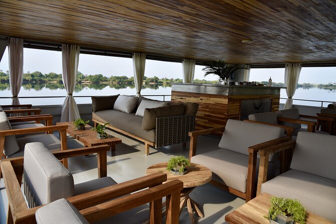Zambezi River Sunset Cruise Plus Potjie Dinner Experience (Combo) - The group size and the feel of the evening