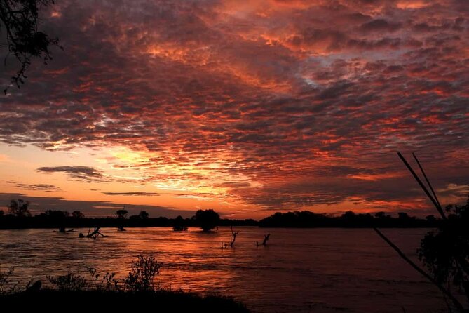 Zambezi Sunset Cruise In Victoria Falls - What I would bring and how I would plan the evening